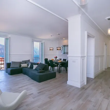 Royale Apartment